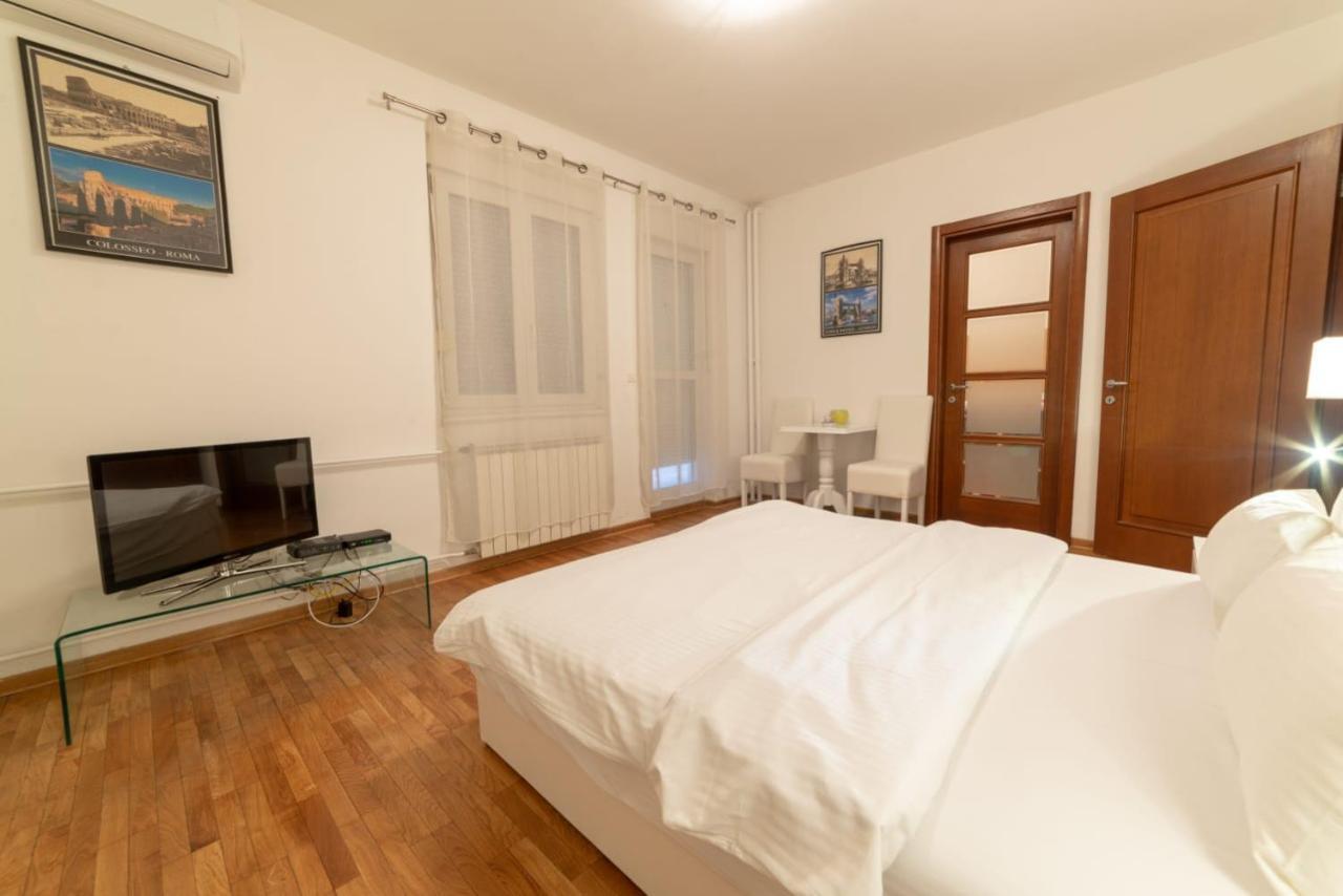 Apartment Royal City เบลเกรด ภายนอก รูปภาพ